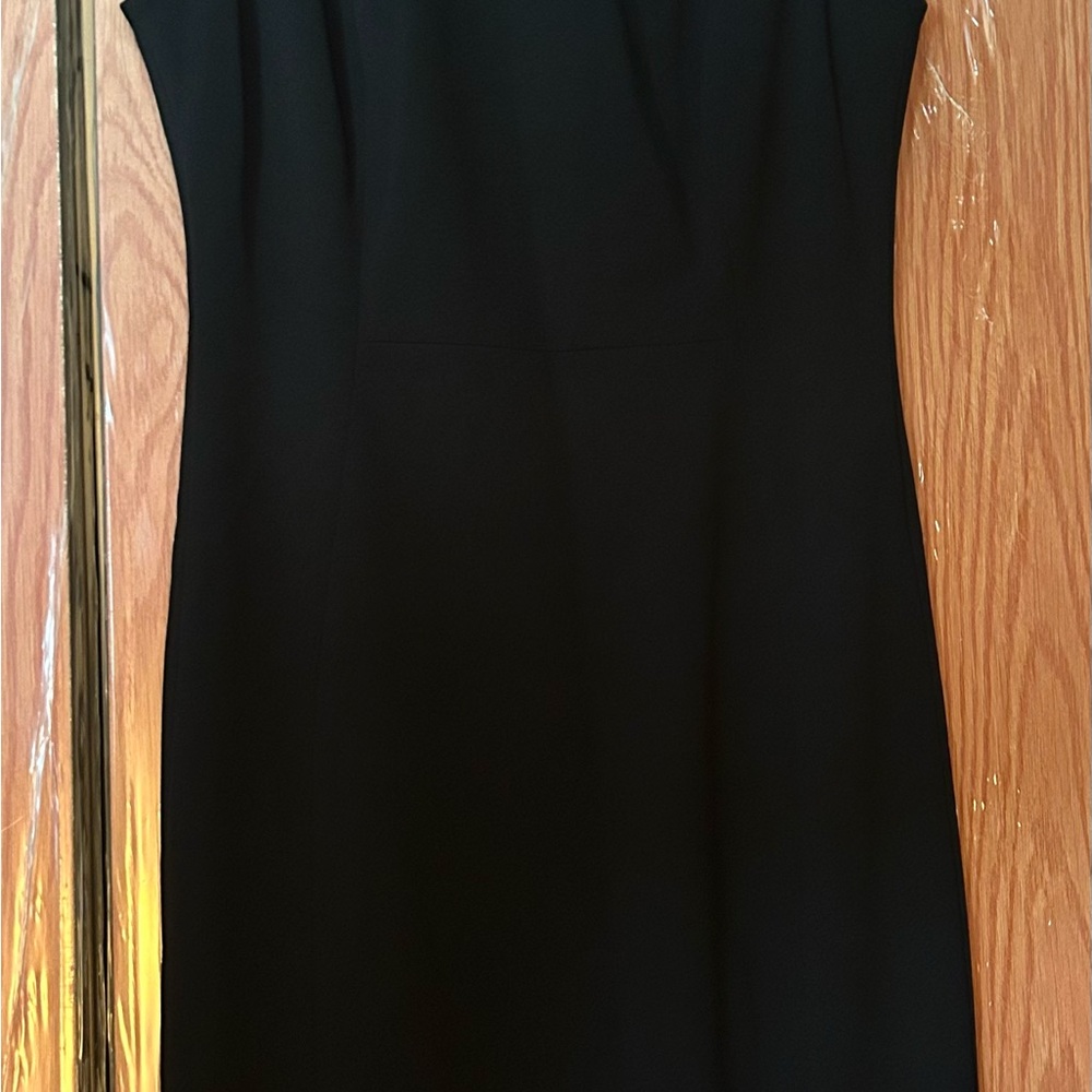 Calvin Klein Elegant Black Midi Dress